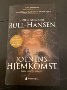 Jotnens Hjemkomst - Tyr-trilogien